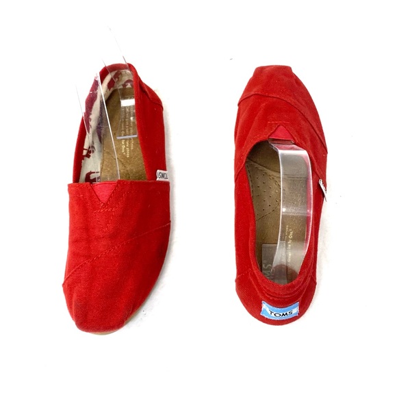 Toms - Picture 4 of 7